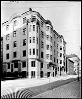 Hörnet Kaptensgatan 19 t.v. och Grevgatan 7.