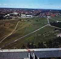 Utsikt från Kaknästornet över norra Ladugårdsgärdet mot Östermalm och södra delen av Gärdesstaden.