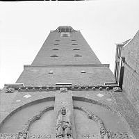 Detalj av Engelbrektskyrkans torn, Östermalmsgatan 20.