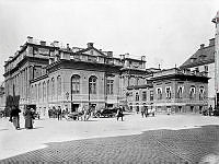 Bondeska palatset, Gamla Rådhuset vid Riddarhustorget 8.