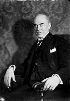 Porträtt av operasångare och operachef John Forsell. (Chef för Operan i Stockholm åren 1924-1939).