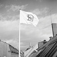 Svenska Dagbladets flagga.