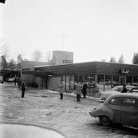 Vantörsvägen 285. Motell Gyllene Ratten. (Gyllene Ratten var ett av Sveriges första motell, troligtvis invigt den 16 mars 1957 och byggt efter amerikansk förebild).