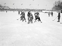 Bandymatch mellan IFK Askersund och AIK.