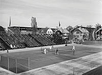 Tennisstadion i Råsunda invigs.