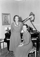 Pianisterna Ingrid och Karin Gutberg.