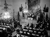 Finska kyrkan, interiör. Minneshögtid över Finlands nationalhjälte marskalk Gustaf Mannerheim.