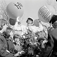 Bergslagsvägen, Nya Elementar. Studentexamen. Fotograf K.W. Gullers dotter Birgitta.