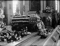 Warner Olands begravning i Östermalmskyrkan