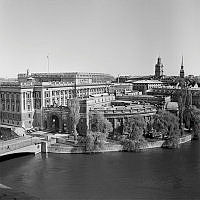 Utsikt mot gamla riksdagshuset och Gamla stan från taket till Rosenbad 2.