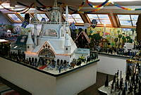 Modeller och utställning utifrån temat Den stora utställningen 1897 gjorda av barn inom Stockholms stadsmuseums barnverksamhet Hyllan.