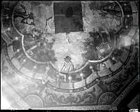 Interiörbild med  målat tak i ett lusthus, Södermannagatan 47.